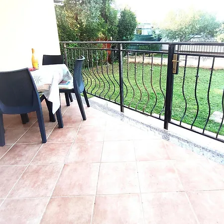 Apartman S Vrtom U Blizini Centra * Пореч